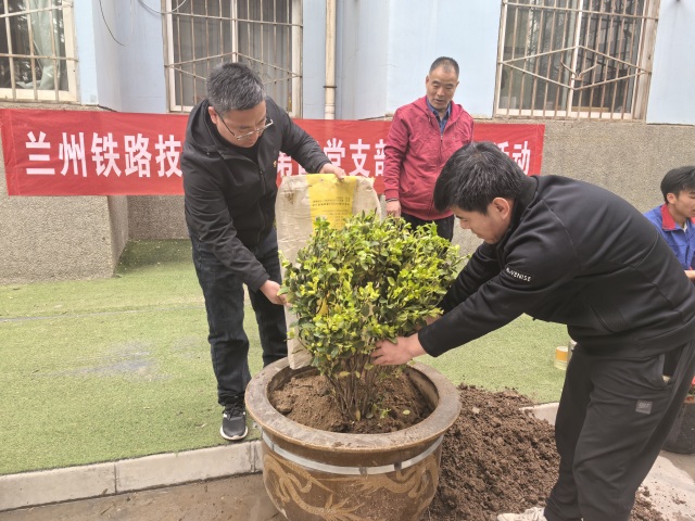 微信图片_20250425180211.jpg 微信图片_20250425180211.jpg